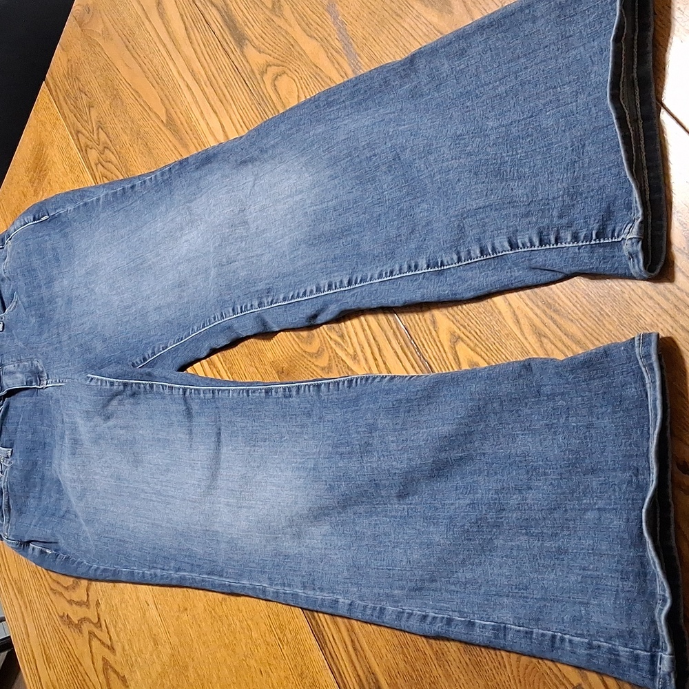 NYDJ Jeans 10 Womens BLUE  BARBARA BOOTCUT Preowned LIFT TUCK Used